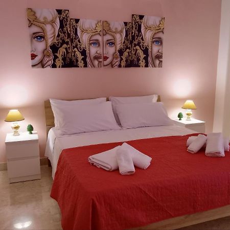 Bed and Breakfast La Valigia Sul Letto Катания Экстерьер фото